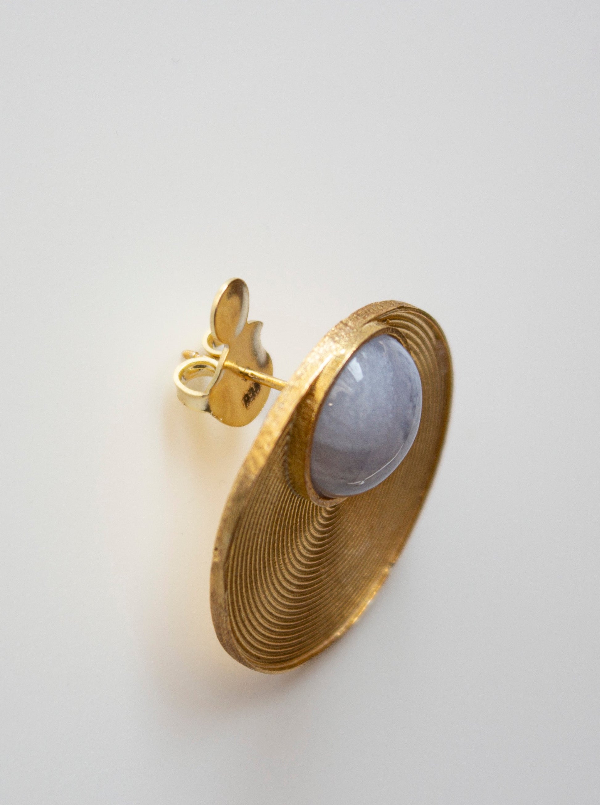 Luna piena earrings with special earring back lifter