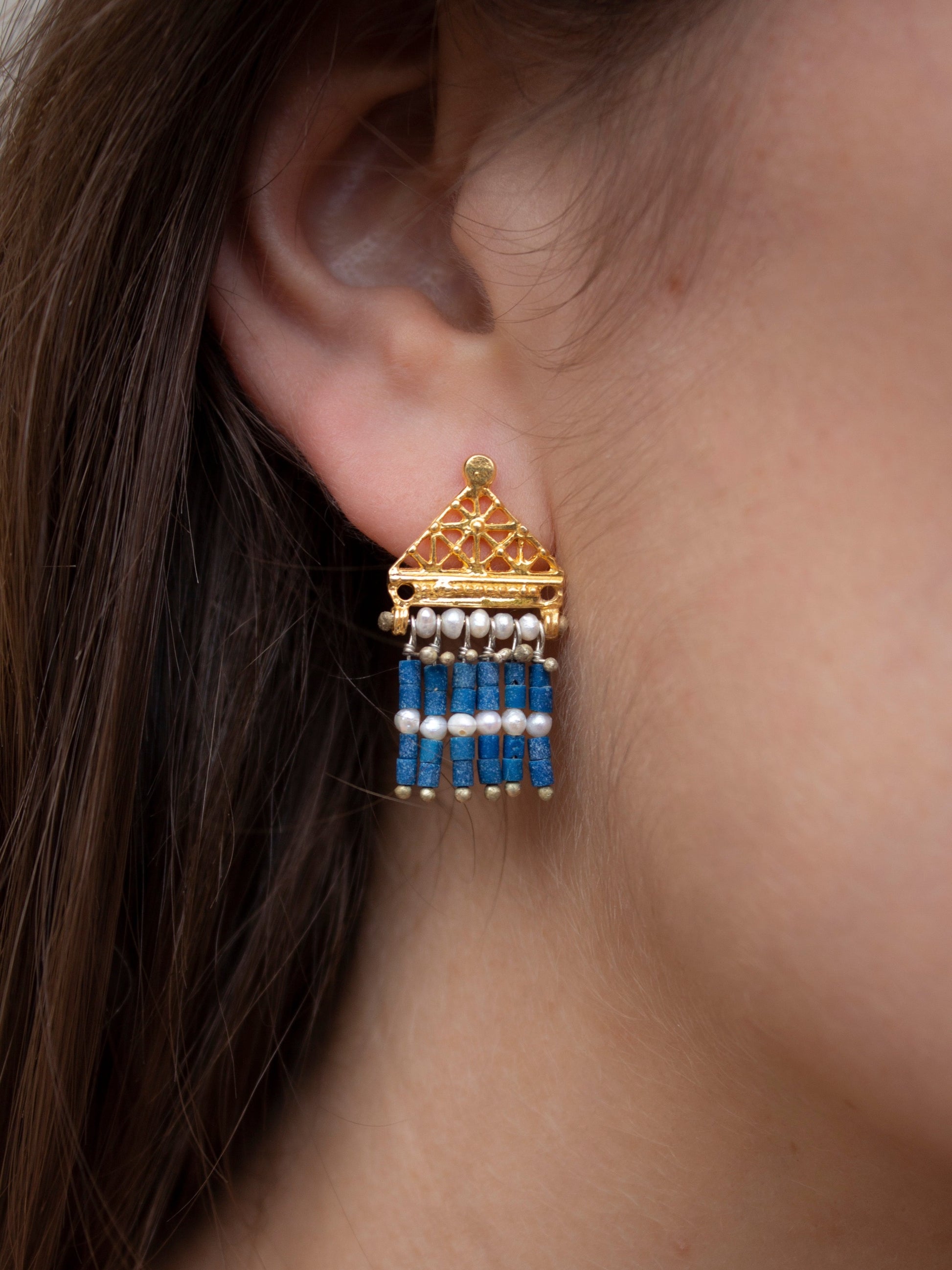 Close up Oceanid earring with lapis lazuli and pearl